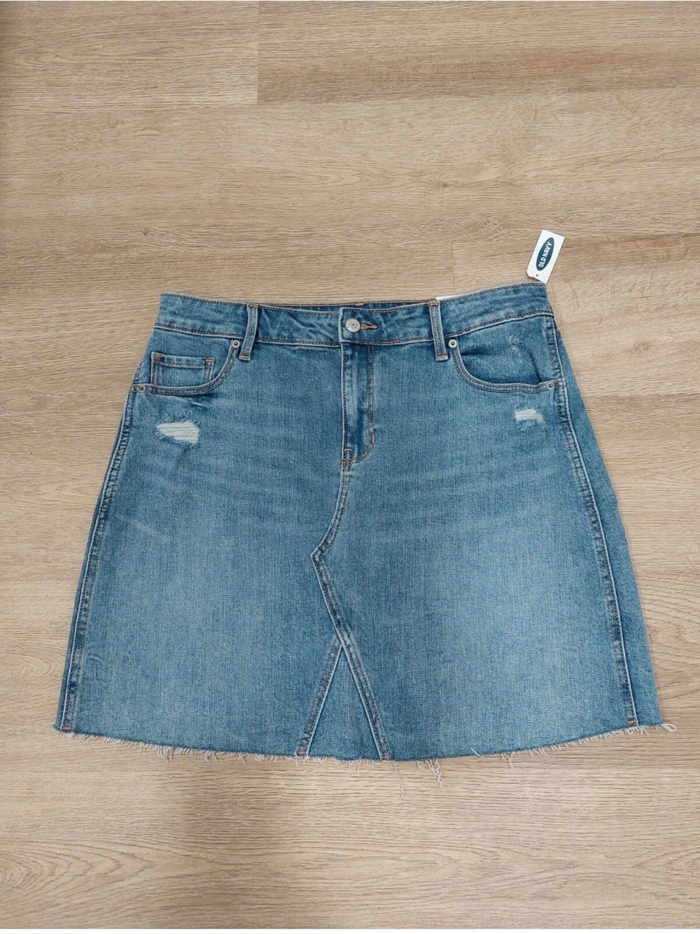 Nwt/Old Navy/Skirt/Sz.10/Women’s/A-Line/Short/Distressed/Blue/Denim/Raw Hem/